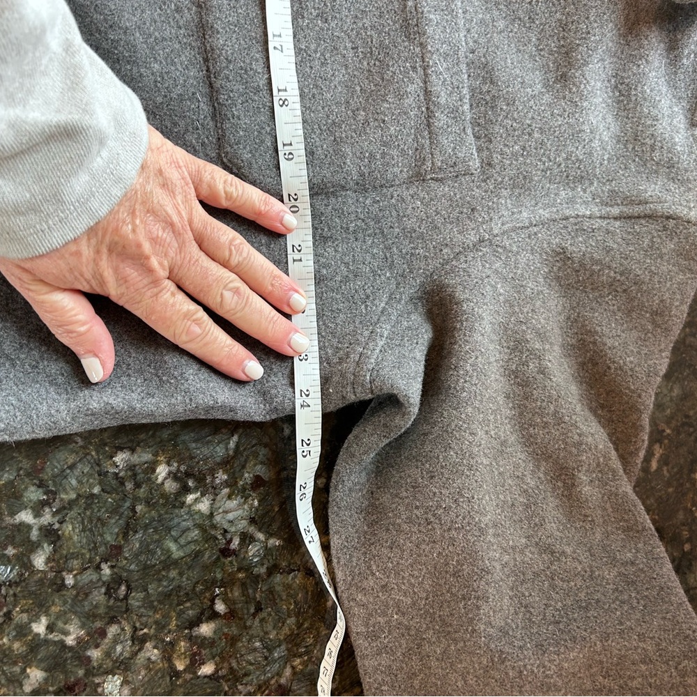 J. Peterman Wool and Cashmere Blend Button Down Grey Shirt. Thick. Outdoor. XL - Picture 10 of 11